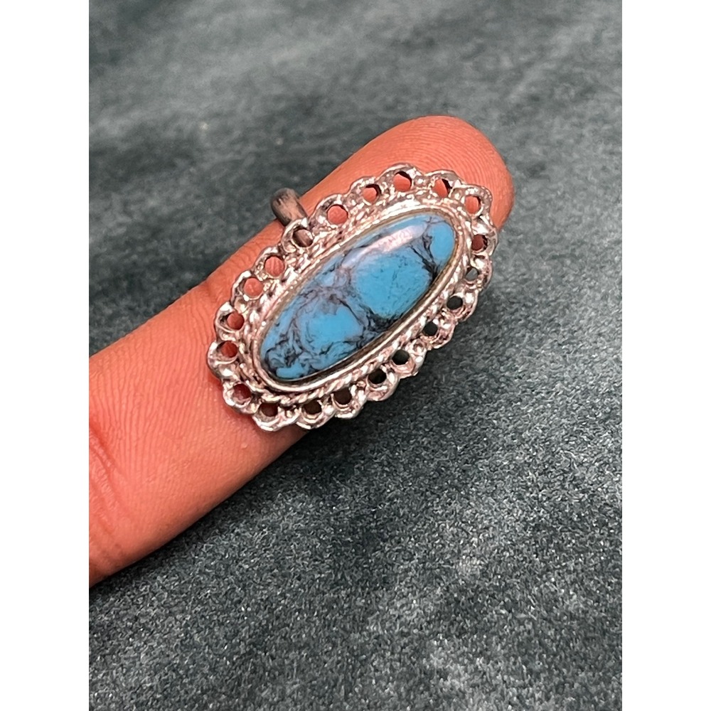 Silver Tone Faux Turquoise Statement Ring Size 8 Adjustable Scalloped Boho Oval